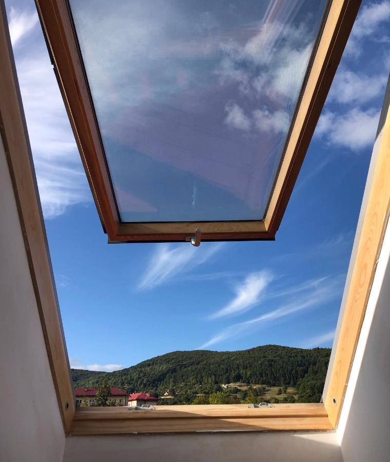 Apartament Dobre Miejsce 2 Ustrzyki Dolne Buitenkant foto